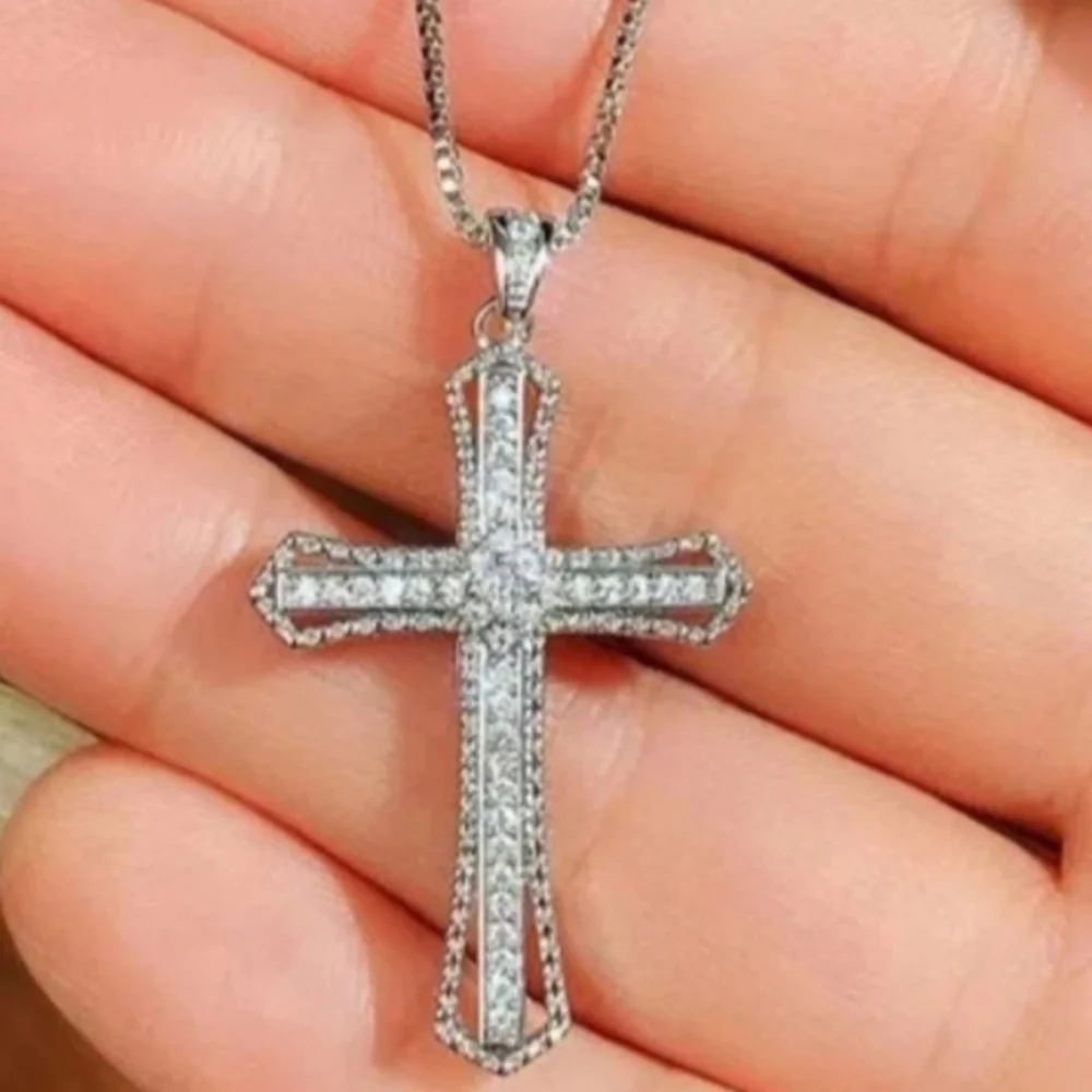 Elegant 14k Whit Gold Plated Cross Pendant Necklace 45cm